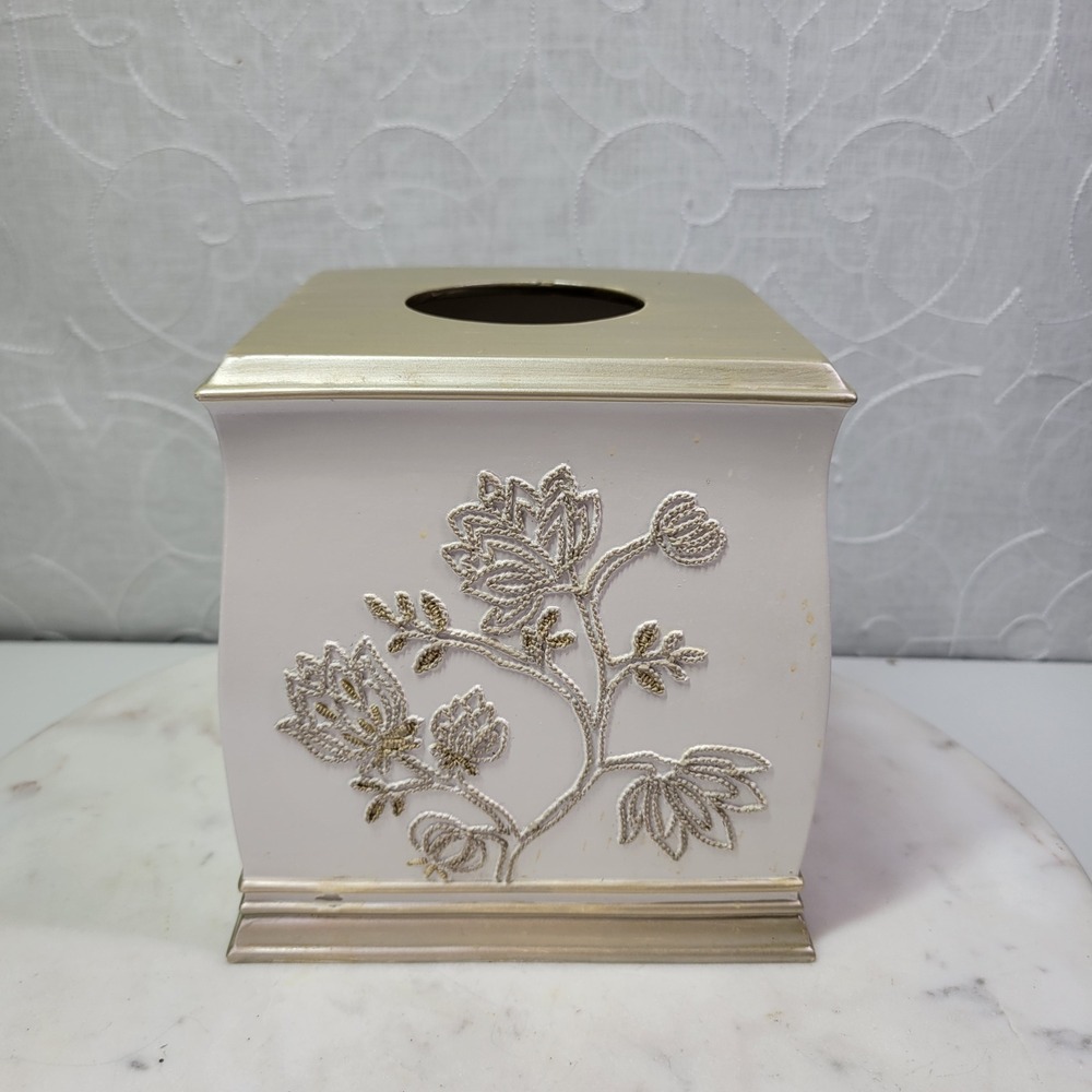 VTG Popular Bath Maddie Tissue Box Cover 6.25" Beige Floral Vine Resin Square
